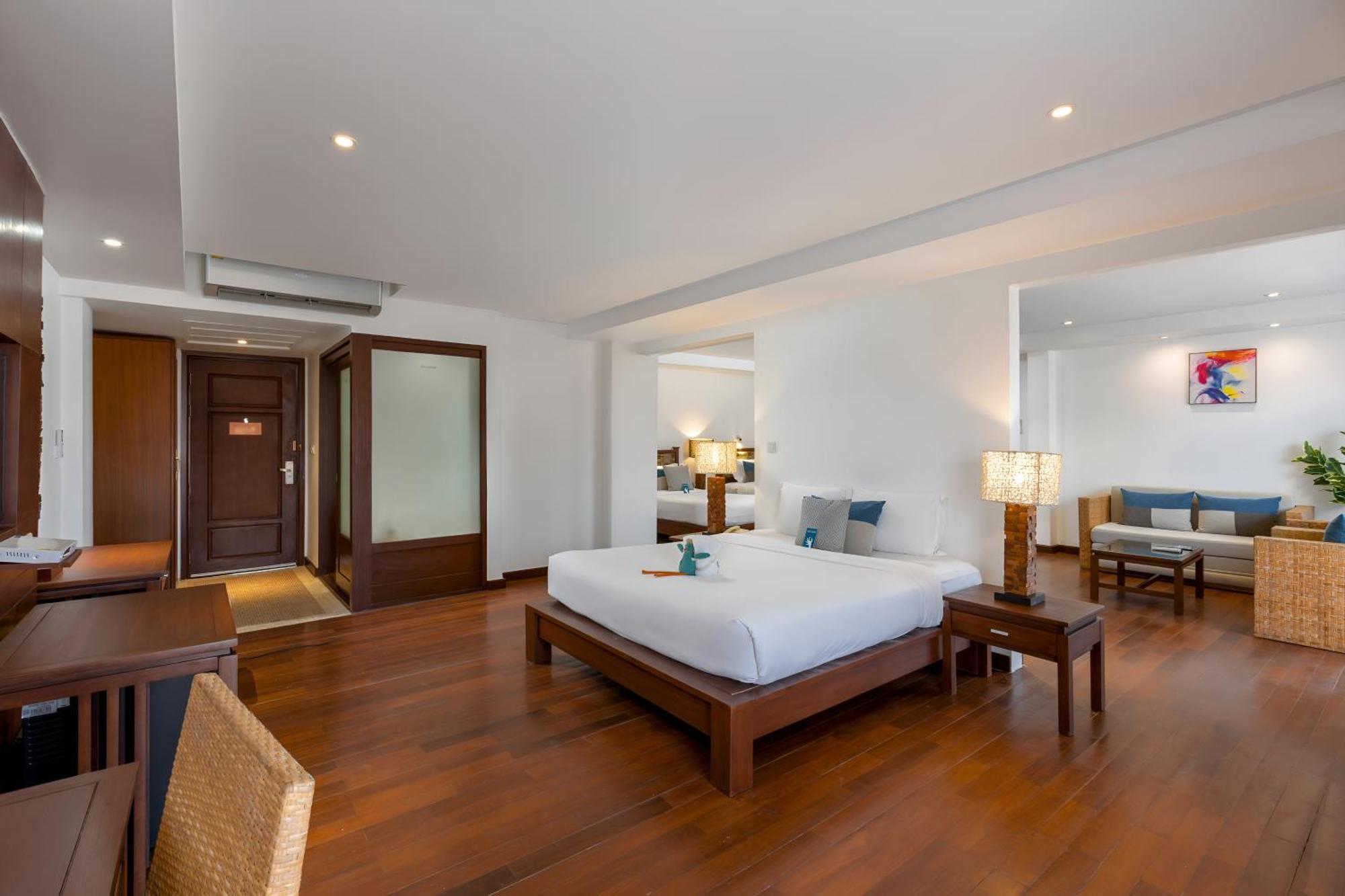 Baan Laimai Beach Resort&Spa - SHA Plus Patong Luaran gambar